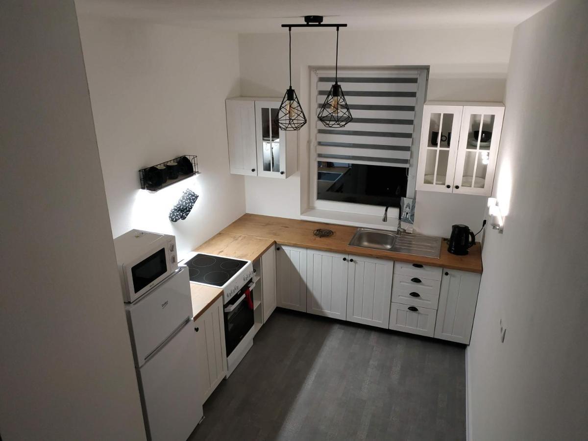 Apartman One To One Štúrovo Exterior foto